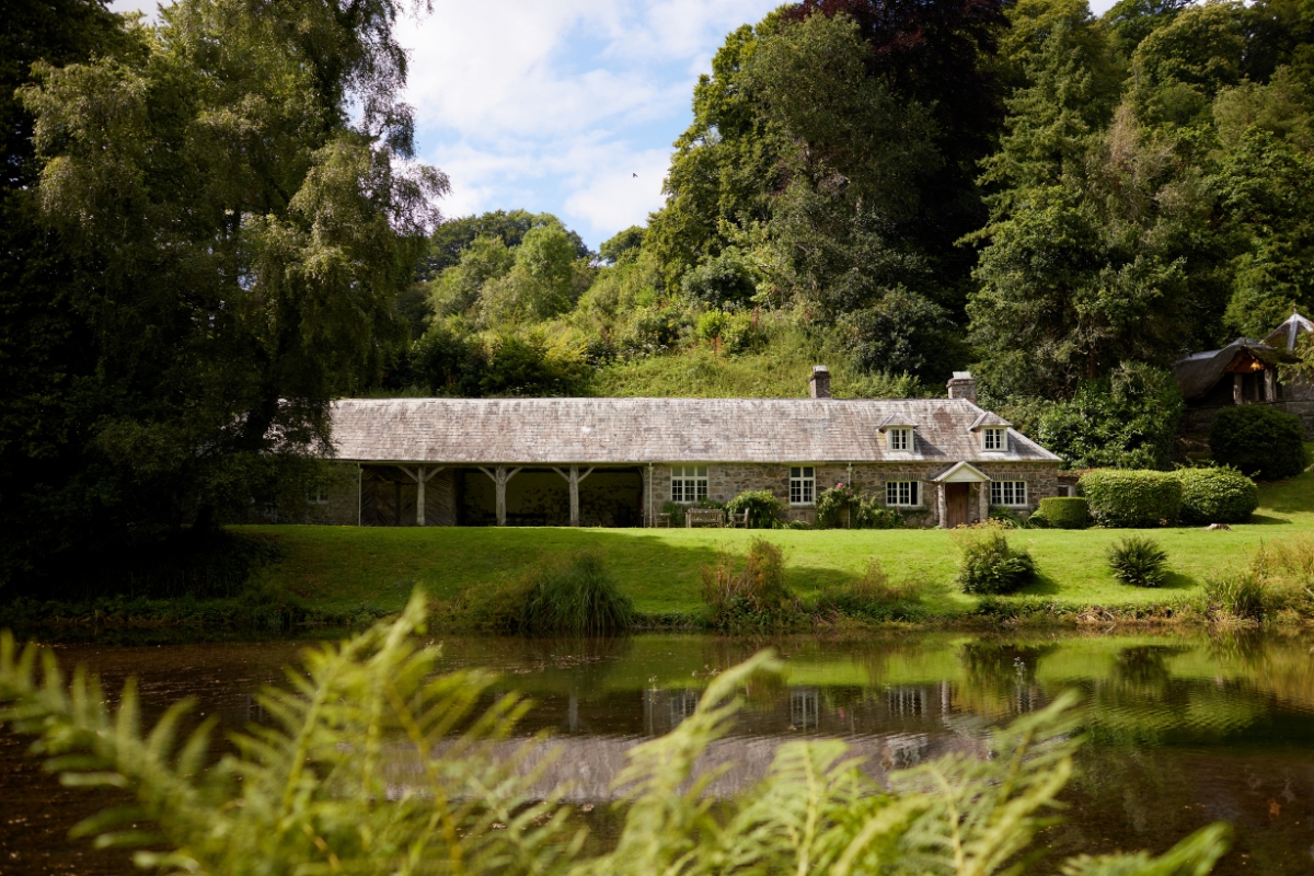 pond cottage external new 2
