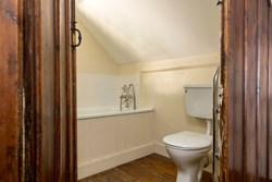Swiss Cottage bathroom 1200x800