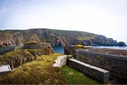 Fort Clonque ext back towards mainland cliffs 1200x800