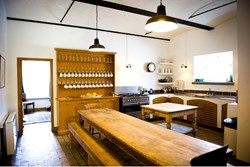 Fort Clonque int kitchen1200x800
