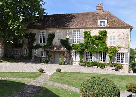 Le Moulin house share, France