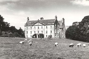 Gargunnockhouse-history-1994-600x400