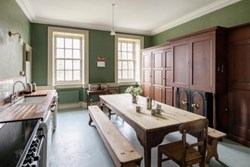 Gargunnock-Int-First-Floor-Kitchen-600x400