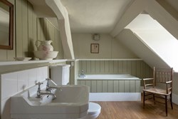 The Georgian House int bathroom 2 1200x800