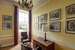 The Georgian House int desk 1200x800