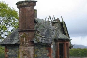 glenmalloch-restoration-brokenroof-600x400