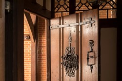 Goddards door 1200x800