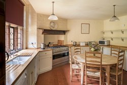 Goddards kitchen 1200x800