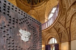 Gothic Temple int entrance 1200x800