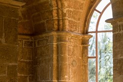 Gothic Temple_Int_arch_detail_1200x800