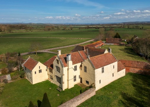 gurneymanor-exterior-aerial-450x321