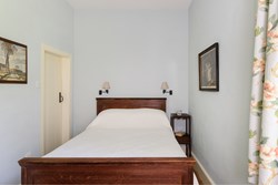 Houghton West Lodge bedroom 1200x800