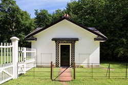 Houghton West Lodge door 1200x800