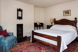 ironbridge-interior-doublebedroom-600x400