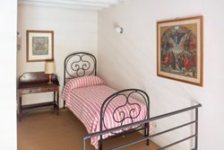 casa-guidi-internal-gallery-twin1-600x400