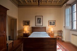 piazza-interior-doublebedroom-600x400