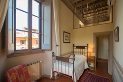 piazza-interior-singlebedroom-600x400