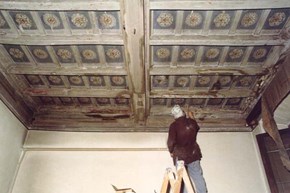 Piazzadispagna-restoration-ceilingpainting-600x400