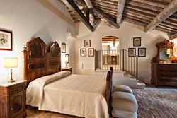 VillaDeiVescovi-Frutteto-interior-doublebedroom-600x400