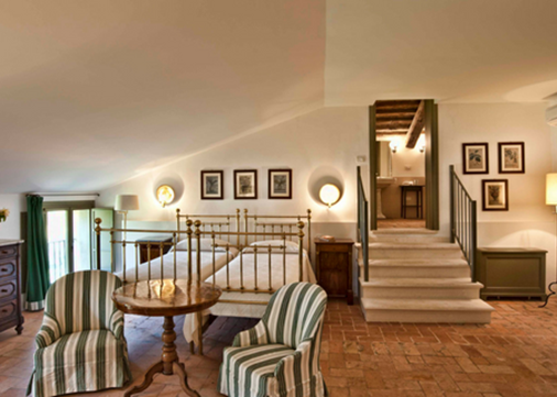 villadeivescovi-vigneto-livingroom-450x321