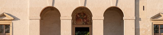 Villa Saraceno hero 3200x690