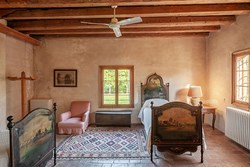 villa-saraceno-interior-2twin-600x400
