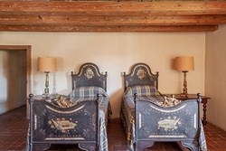 villa-saraceno-interior-twin2-600x400