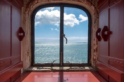 Kingswear window view 1200x800