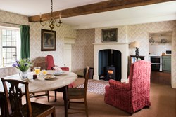 Knowle Hill int living dining 1200x800