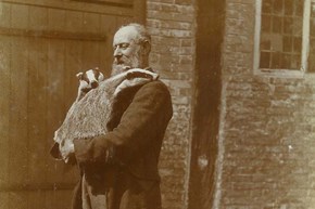 knowlehill-history-gamekeeperwithbadgers1920-600x400Knowle Hill_Gamekeeper with Badgers by Walter Mayell c1920