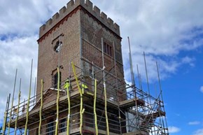 Laughton Place scaffolding down 600x400
