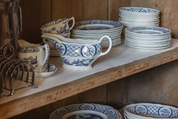 Llwyn Celyn int chelsea china 1200x800