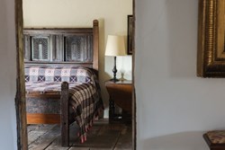 Llwyn Celyn int double bedroom through door 1200x800