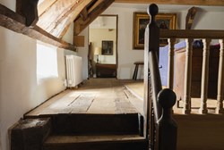 Llwyn Celyn int stairs1200x800