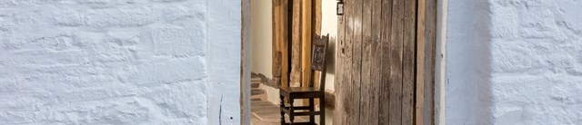 llwyncelyn-exterior-door-1600x345