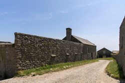 The Barn ext 2 1200x800