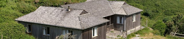 lundy-bramblevillawest-exterior-hero-1600x345