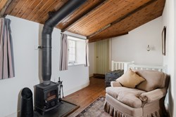 Castle-keep-east-interior-sittingroom3-600x400