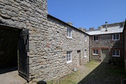 Castle-keep-exterior-main-north-600x400