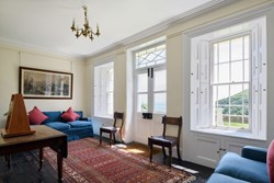 Millcombe-interior-entrancehall-600x400