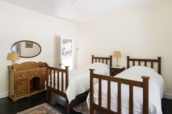 Millcombe-interior-twin-600x400