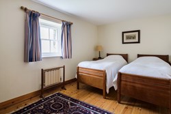 Old-House-north-interior-bedroom-600X400