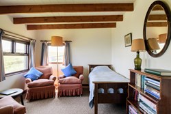 big-st-johns-interior-single-600x400