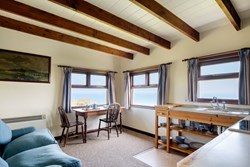 little-st-johns-interior-sittingroom-view2-600x400