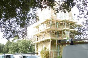 luttrells-restoration-scaffolding-600x400