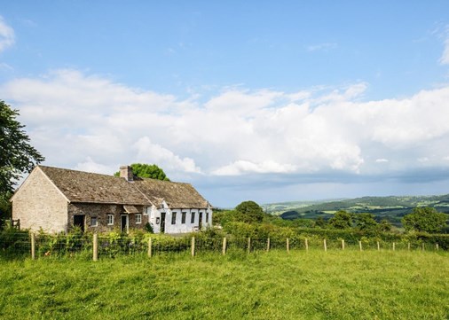 Maesyronnen-exterior-field-450x321