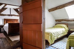 Maesyronnen-Interior-doubleandtwinbedroom-600x400