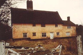 Manorfarm-history-frontwithdamagedgate-600x400