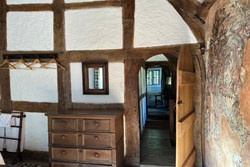 Margells double open door 1200x800