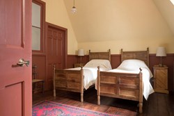 Mayor's Parlour twin 1 1200x800